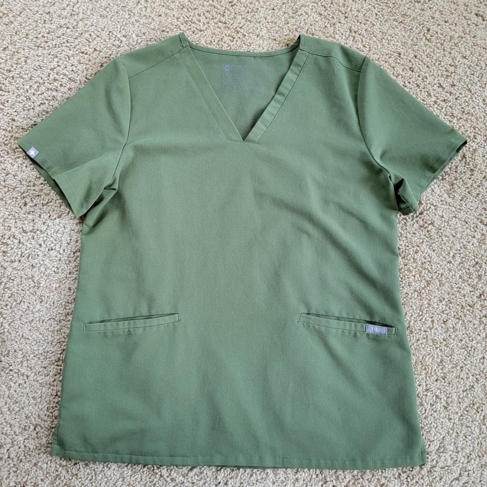 Figs Technical Collection Scrubs Top - Olive Green, 2 Pockets - Size Medium